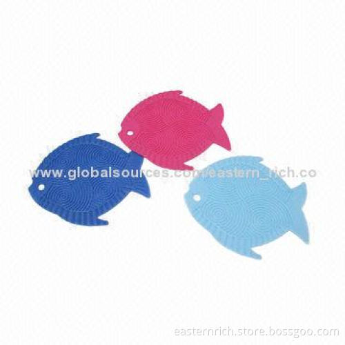 Silicone coaster, fish shape, 13.2x12cm